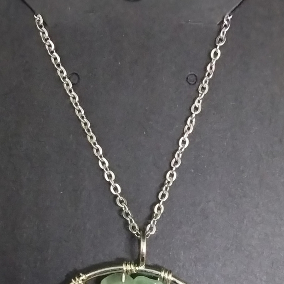 HANDMADE Chakra Healing Tree of Life Necklace - Picture 3 of 4